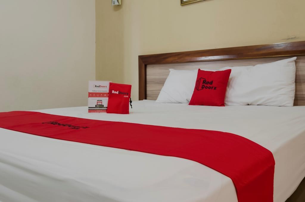 Wisma tamu Reddoorz @ Rejosari