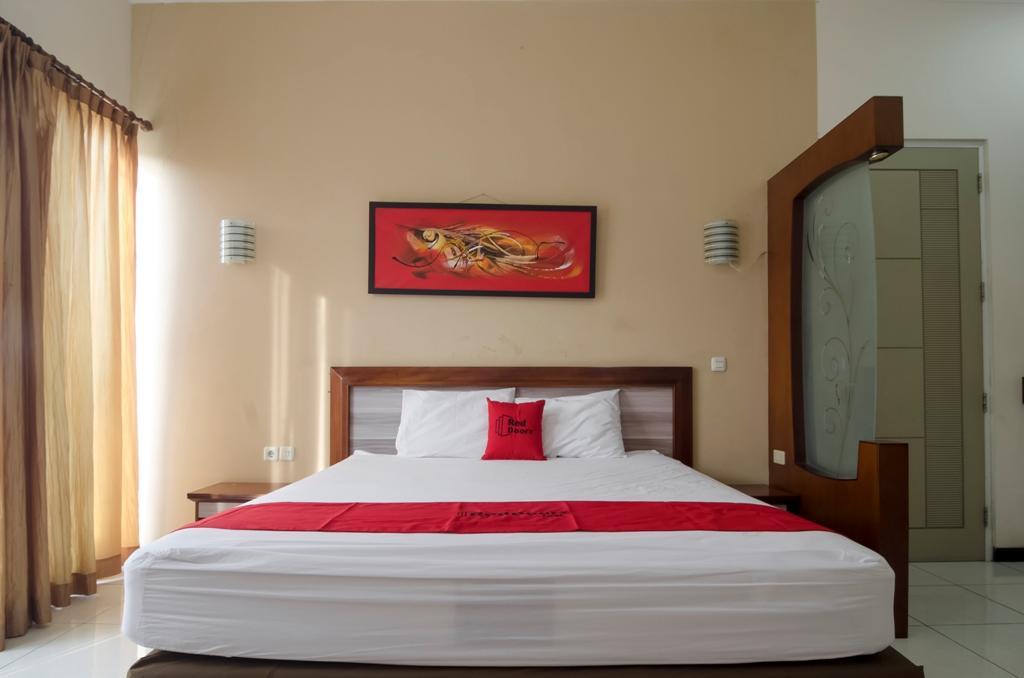 Wisma tamu Reddoorz @ Rejosari *