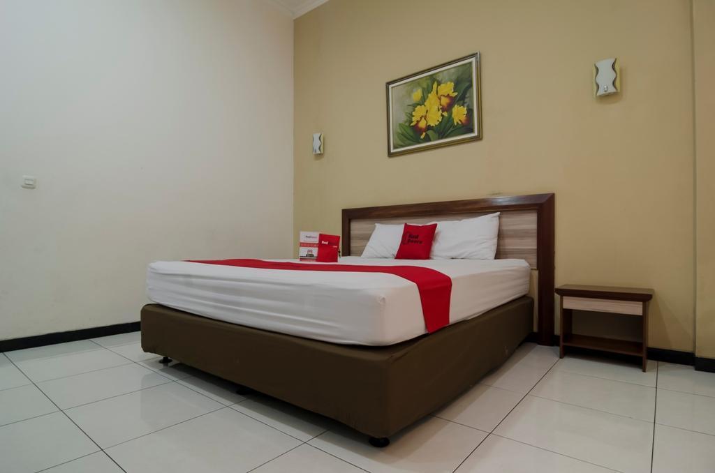 Wisma tamu Reddoorz @ Rejosari Semarang